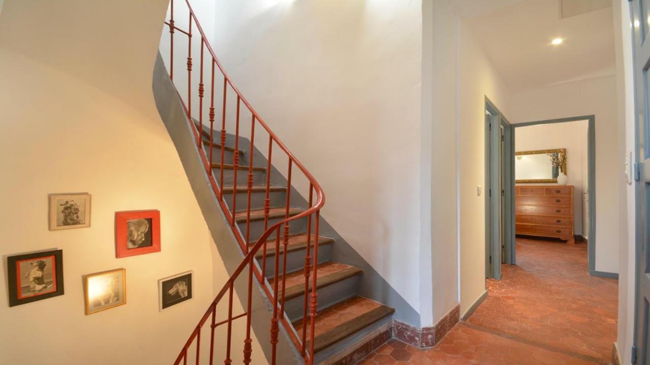 L'Escalier Rouge Villa Arles Eksteriør bilde